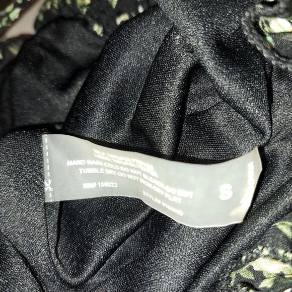 Hey Babe Boutique Brand Love of Florals Cinched Smocked Daisy Print - NW… - Picture 8 of 13